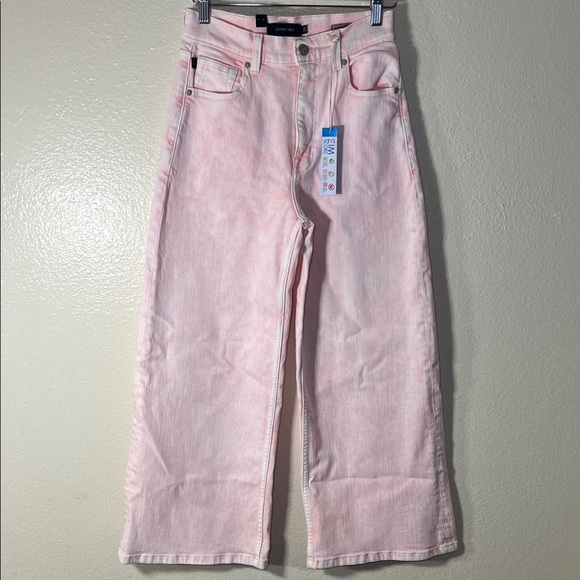 Johnny Was Soft Pink wide leg Jeans size 26